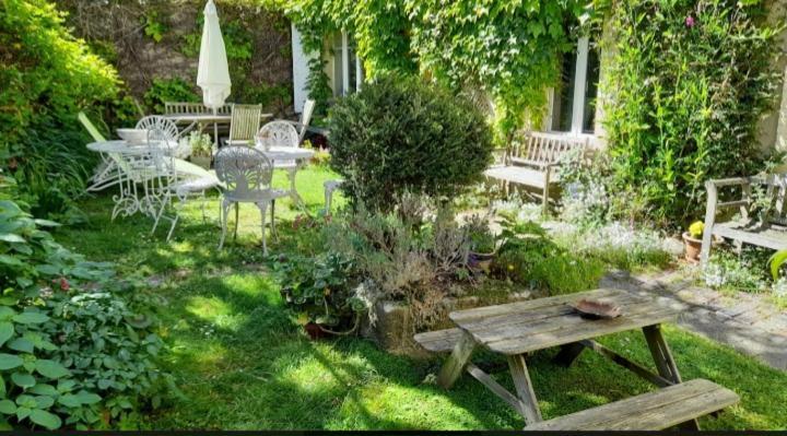Abrigermaine Bed & Breakfast Arromanches-les-Bains Exterior foto