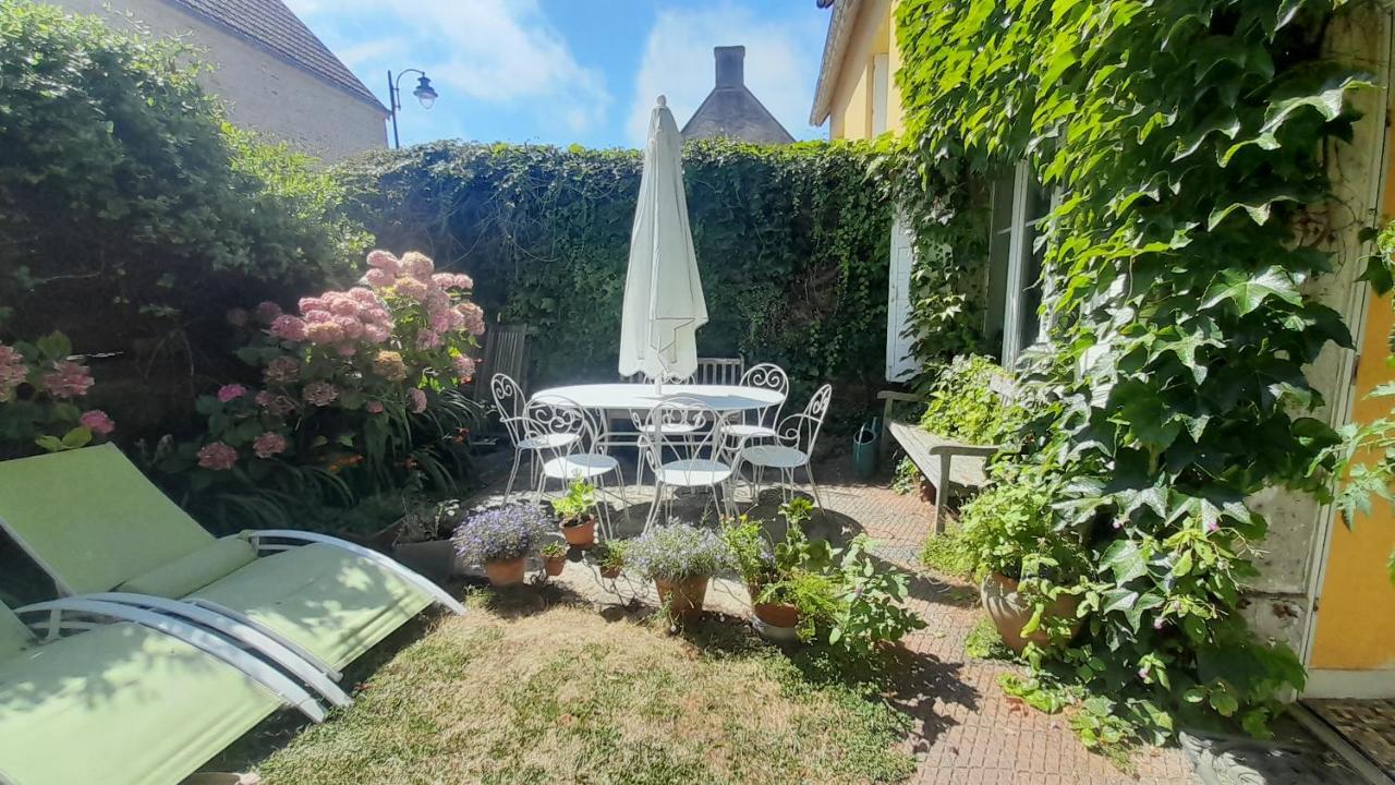 Abrigermaine Bed & Breakfast Arromanches-les-Bains Exterior foto